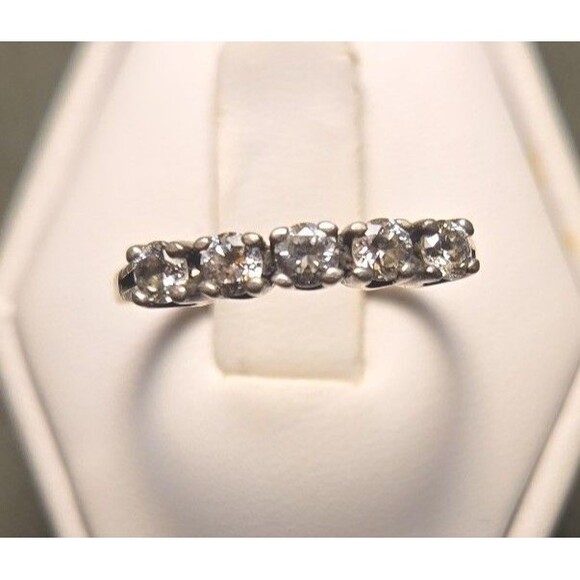 Vintage sterling silver ring sz 6 - Picture 1 of 4
